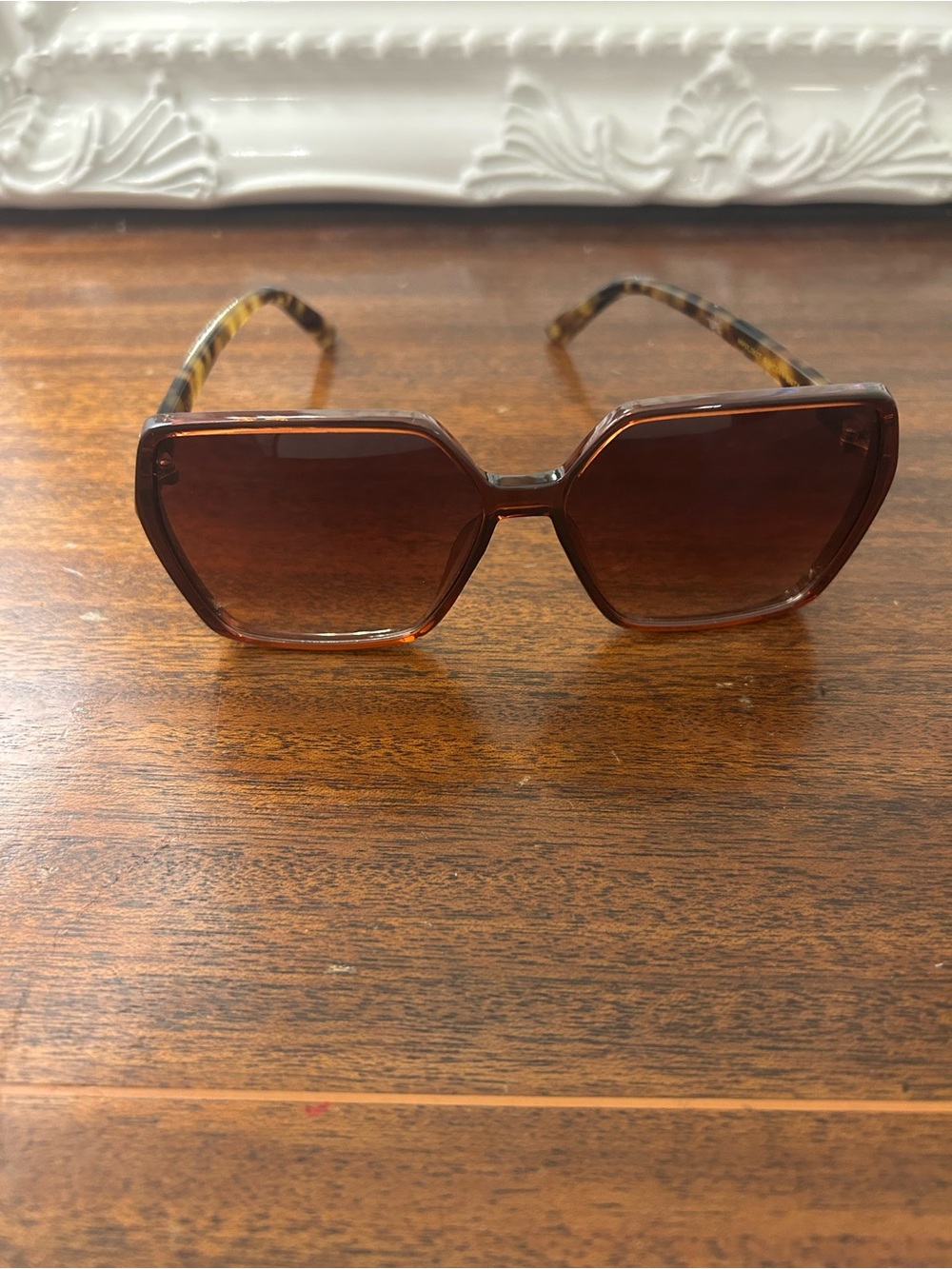 Vince Camuto Oversized Sunglasses